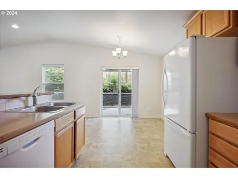 15502 Steens Avenue Sandy OR 97055