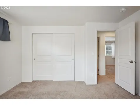15502 Steens Avenue Sandy OR 97055