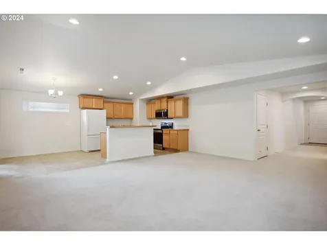 15502 Steens Avenue Sandy OR 97055