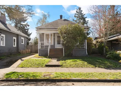 5418 Se Gladstone Street Portland OR 97206
