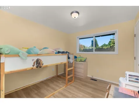 135 Cedar Street Fairview OR 97024