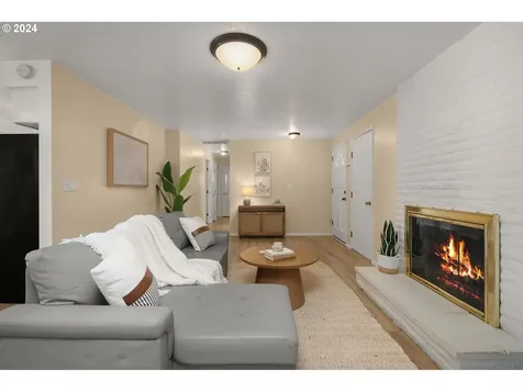 135 Cedar Street Fairview OR 97024