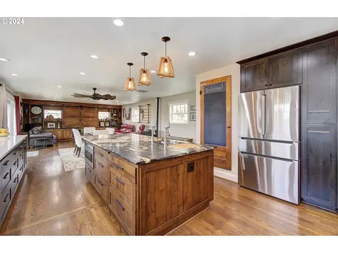730 S Andresen Road Vancouver WA 98661