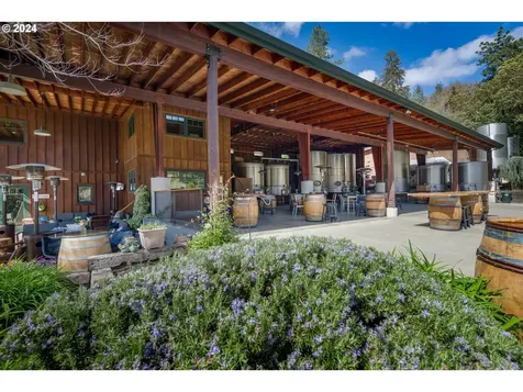 818 Slagle Creek Road Grants Pass OR 97527