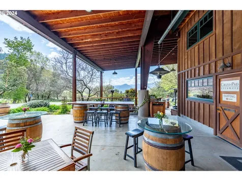 818 Slagle Creek Road Grants Pass OR 97527