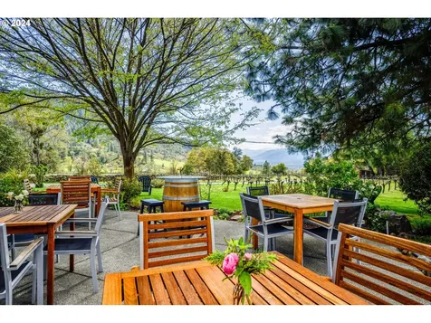 818 Slagle Creek Road Grants Pass OR 97527