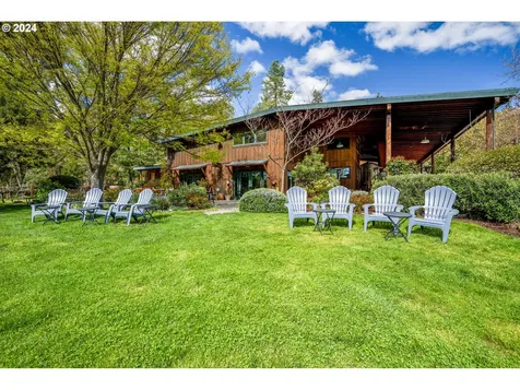 818 Slagle Creek Road Grants Pass OR 97527