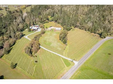 818 Slagle Creek Road Grants Pass OR 97527