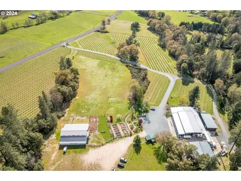 818 Slagle Creek Road Grants Pass OR 97527
