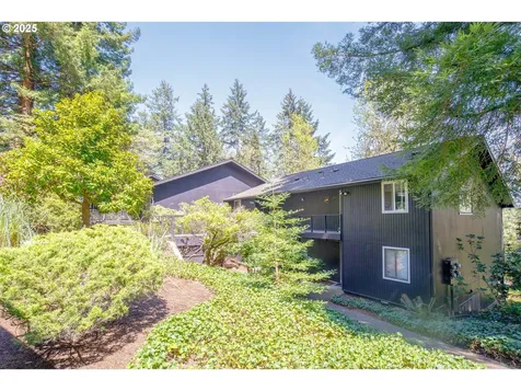 2691 Woodstone Place Eugene OR 97405