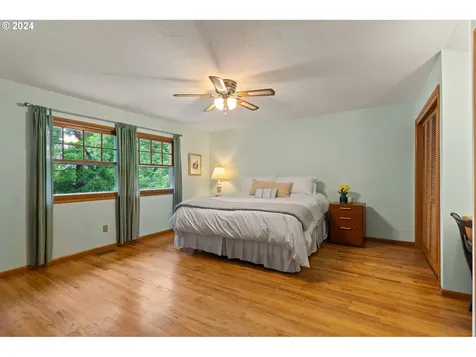 6139 Sw 27th Avenue Portland OR 97239