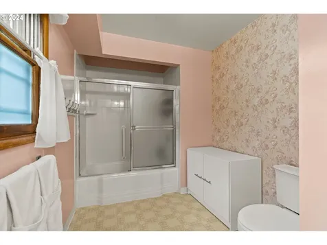 6139 Sw 27th Avenue Portland OR 97239
