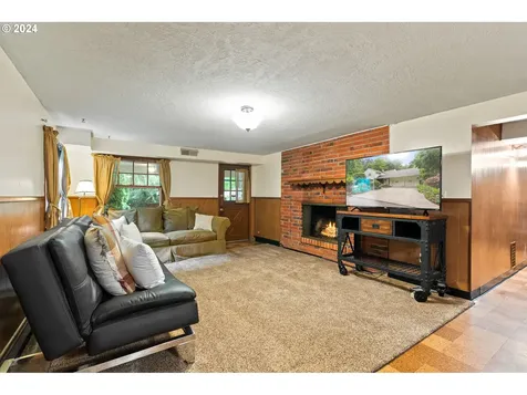 6139 Sw 27th Avenue Portland OR 97239