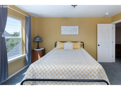268 Nw Cypress Street Mcminnville OR 97128