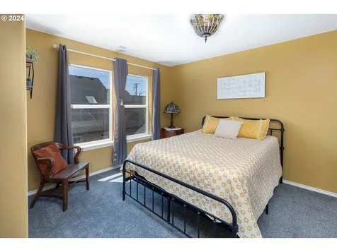 268 Nw Cypress Street Mcminnville OR 97128