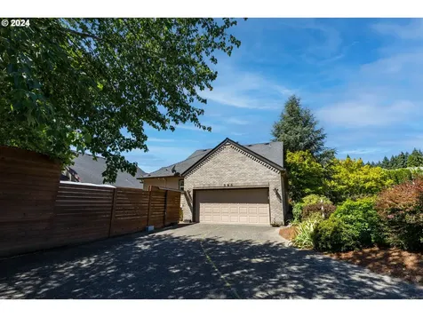 268 Nw Cypress Street Mcminnville OR 97128