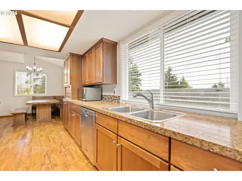 7735 Cason Lane Gladstone OR 97027