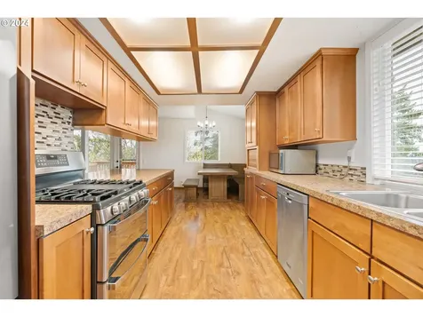 7735 Cason Lane Gladstone OR 97027