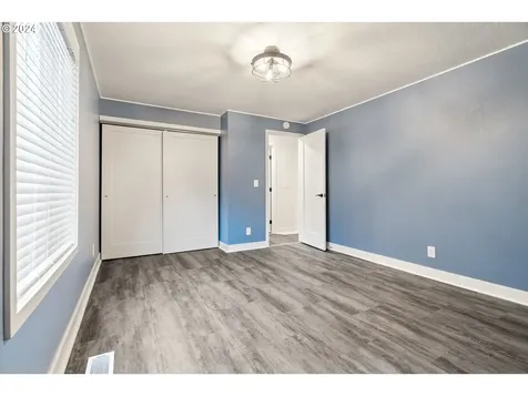 7735 Cason Lane Gladstone OR 97027
