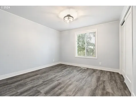 7735 Cason Lane Gladstone OR 97027