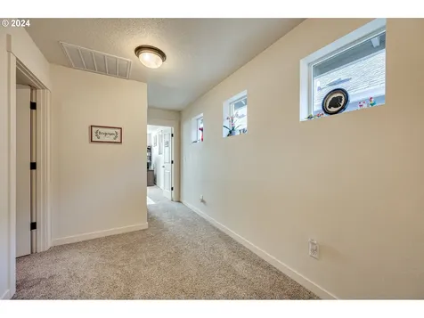 7137 S 11th Street Ridgefield WA 98642