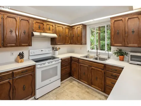6262 Sw Pamela Street Portland OR 97219