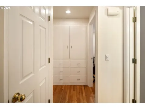 6262 Sw Pamela Street Portland OR 97219