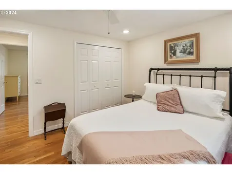 6262 Sw Pamela Street Portland OR 97219