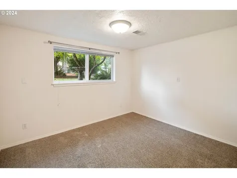 6262 Sw Pamela Street Portland OR 97219