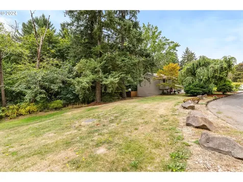 6262 Sw Pamela Street Portland OR 97219