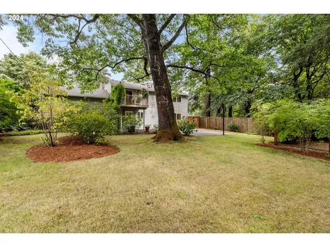 6262 Sw Pamela Street Portland OR 97219