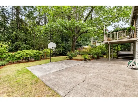 6262 Sw Pamela Street Portland OR 97219