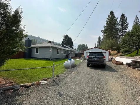 237 N Humbolt Street Canyon City OR 97820