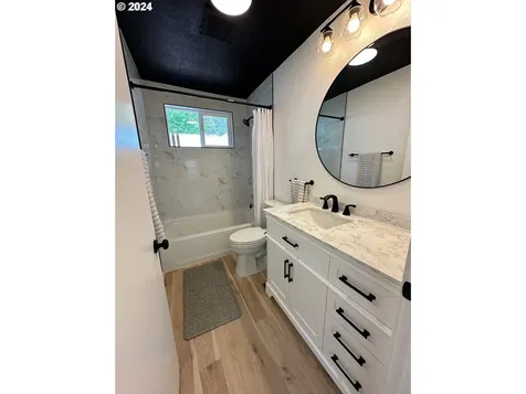 237 N Humbolt Street Canyon City OR 97820