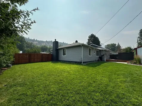 237 N Humbolt Street Canyon City OR 97820
