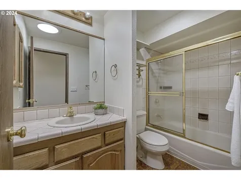 3160 NW Nyssa Court Beaverton OR 97006