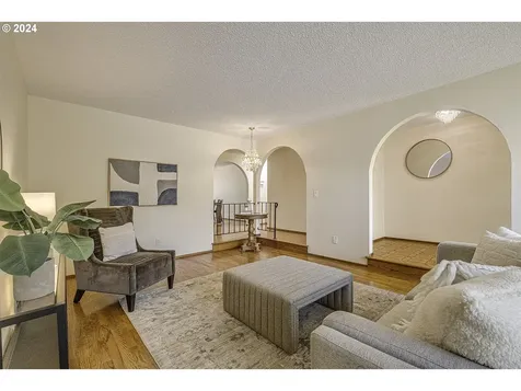 3160 NW Nyssa Court Beaverton OR 97006