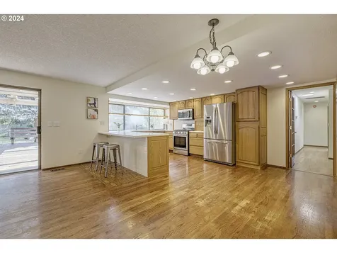 3160 NW Nyssa Court Beaverton OR 97006