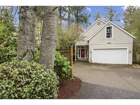 16855 Fernwood Drive Lake Oswego OR 97034