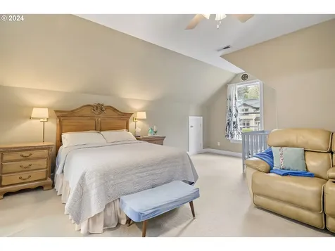16855 Fernwood Drive Lake Oswego OR 97034