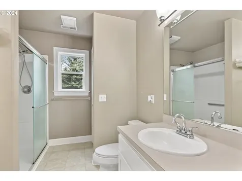 16855 Fernwood Drive Lake Oswego OR 97034