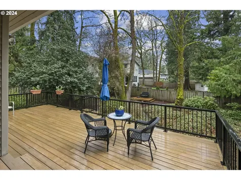16855 Fernwood Drive Lake Oswego OR 97034