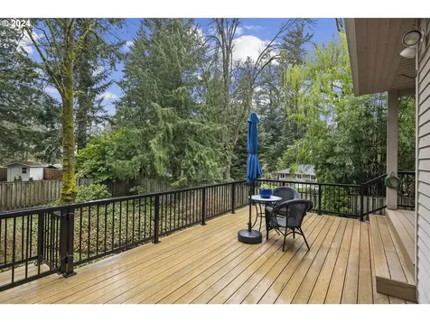 16855 Fernwood Drive Lake Oswego OR 97034