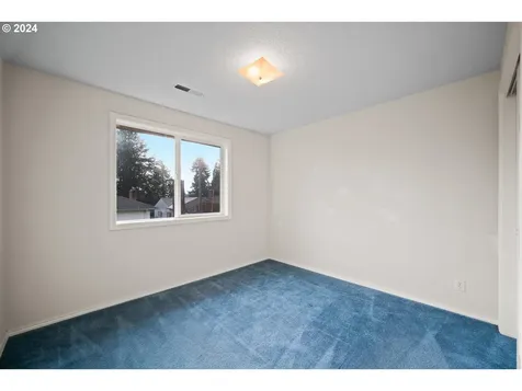 2415 NE 59th Street Vancouver WA 98663