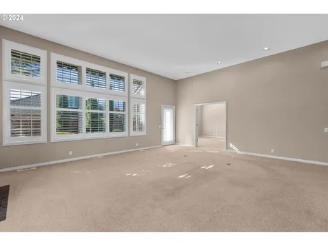 15216 NW Troon Drive Portland OR 97229