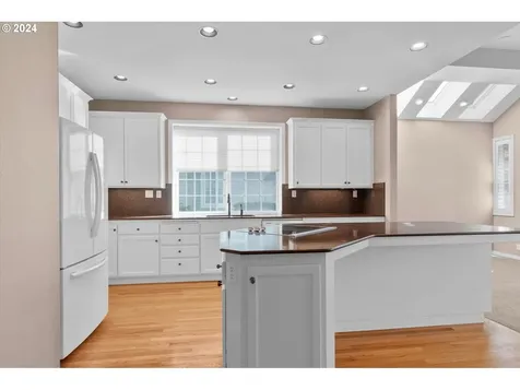 15216 NW Troon Drive Portland OR 97229