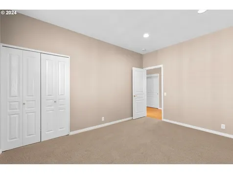 15216 NW Troon Drive Portland OR 97229