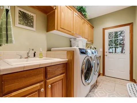 31938 SE Dodge Park Boulevard Gresham OR 97080