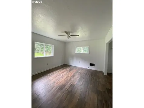 47601 Highway 101 Bandon OR 97411
