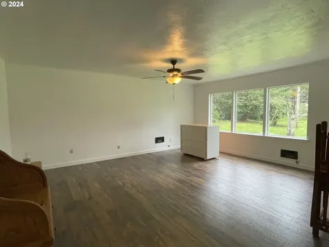 47601 Highway 101 Bandon OR 97411